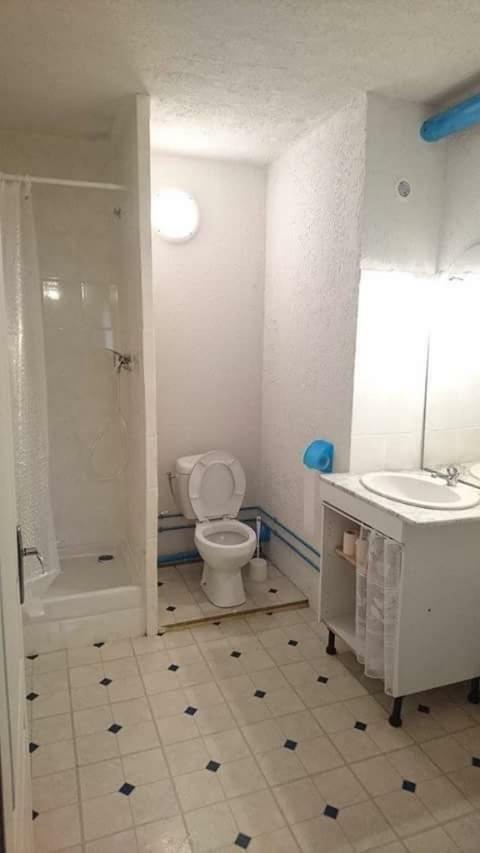 Gogo Location 1 Apartment Forest-Saint-Julien Exterior photo