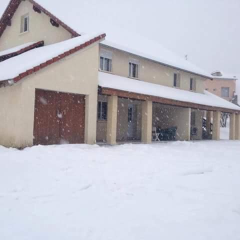 Gogo Location 1 Apartment Forest-Saint-Julien Exterior photo